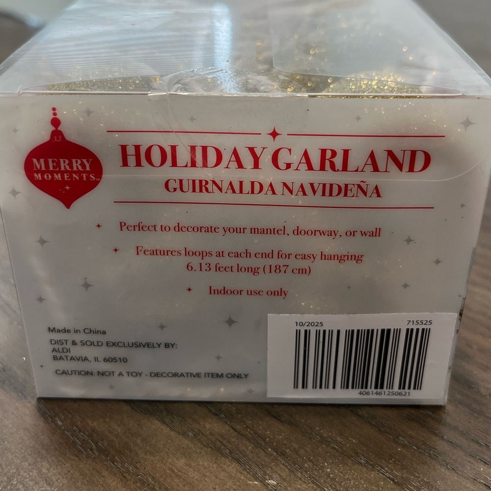 NEW in BOX Gold Glitter Bow Holiday Garland - Picture 6 of 11